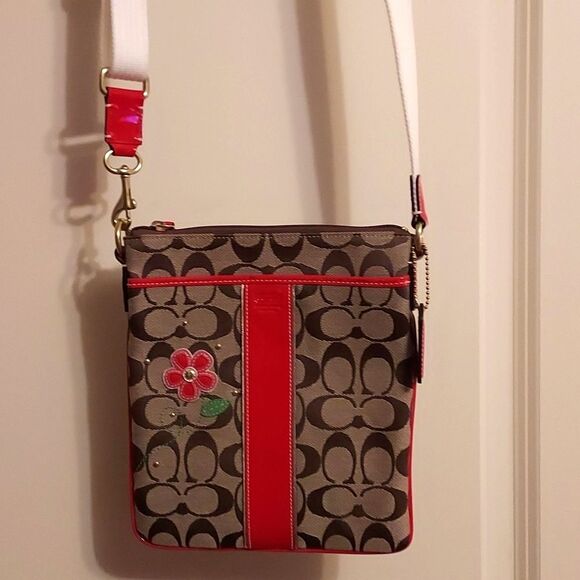 Coach messenger crossbody bag brown signature canvas red patent leather - Picture 1 of 9